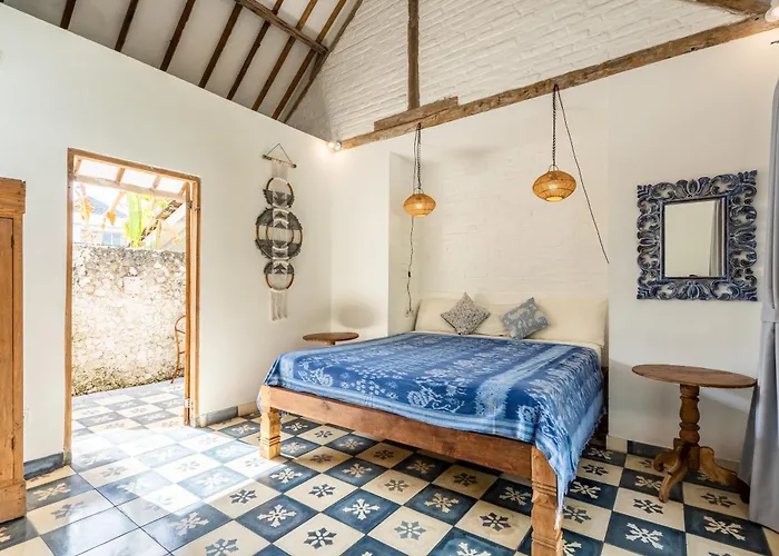 Indigo & Maiko - Bingin Uluwatu (Bali)